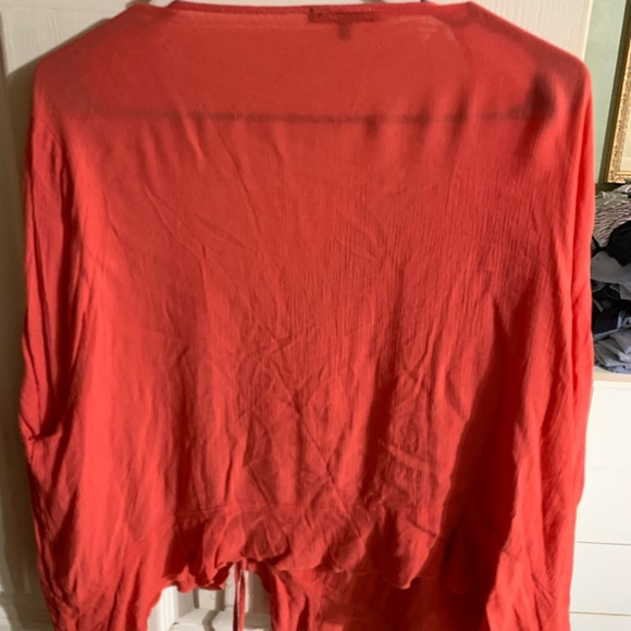 Draw string top - Picture 3 of 3